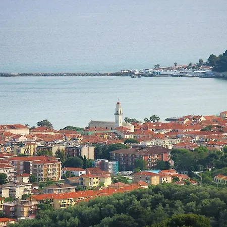 Appartamenti Villa Beatrice * Diano San Pietro