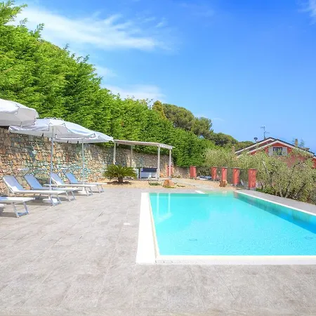 Appartamenti Villa Beatrice Apartment *