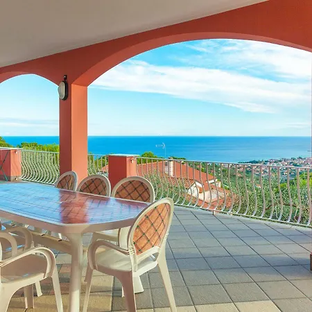 Appartamenti Villa Beatrice Apartment Diano San Pietro