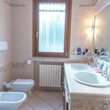 Apartment Appartamenti Villa Beatrice Diano San Pietro